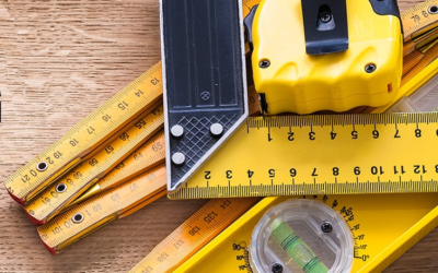 What height should a urinal be installed at?