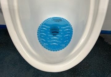 Urinal Screens: A Solution to Improve Hygiene in Public Restrooms